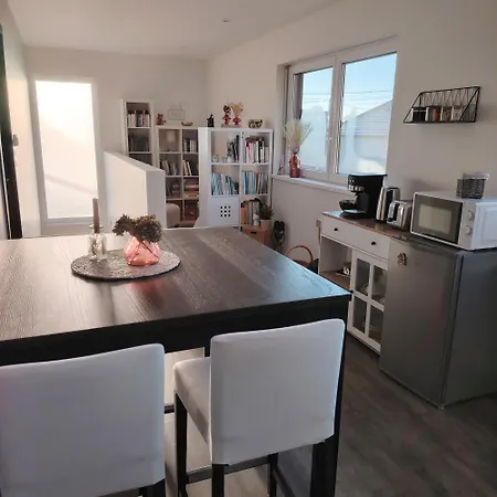 Au L'heureux Privat bolig